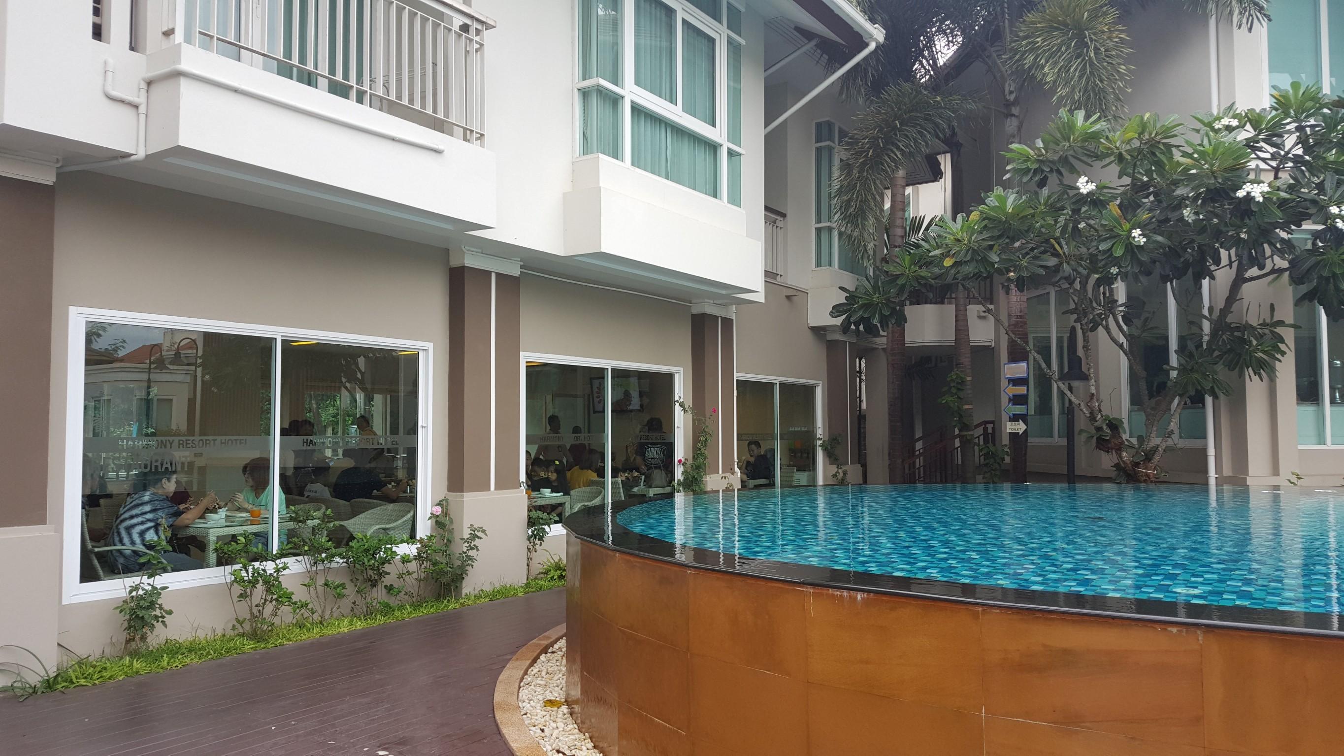 Harmony Resort Hotel Chiang Mai Esterno foto